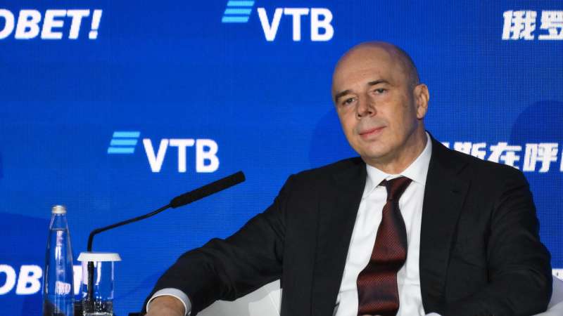 siluanov-prokommentiroval-situaciju-s-lgotnoj-semejnoj-ipotekoj-4778461.jpg