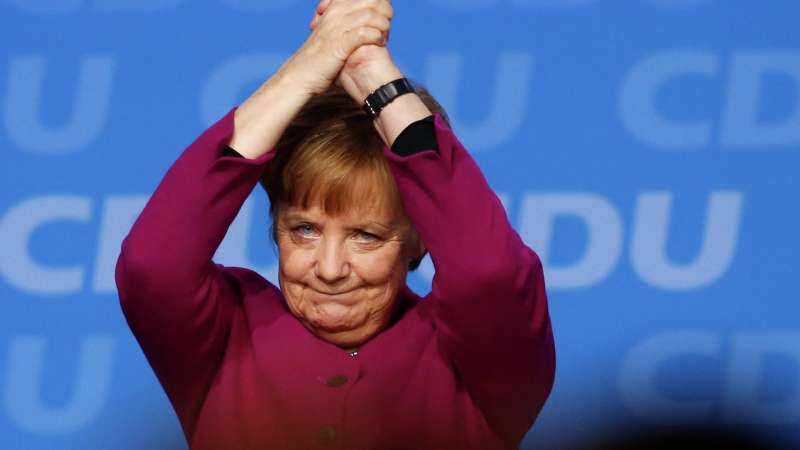 v-kremle-objasnili-populjarnost-merkel-v-germanii-b849edb.jpg